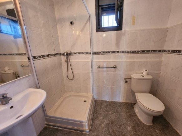 4 Bedroom 2 Bathroom Detached Villa in Villena - Caza De Casa