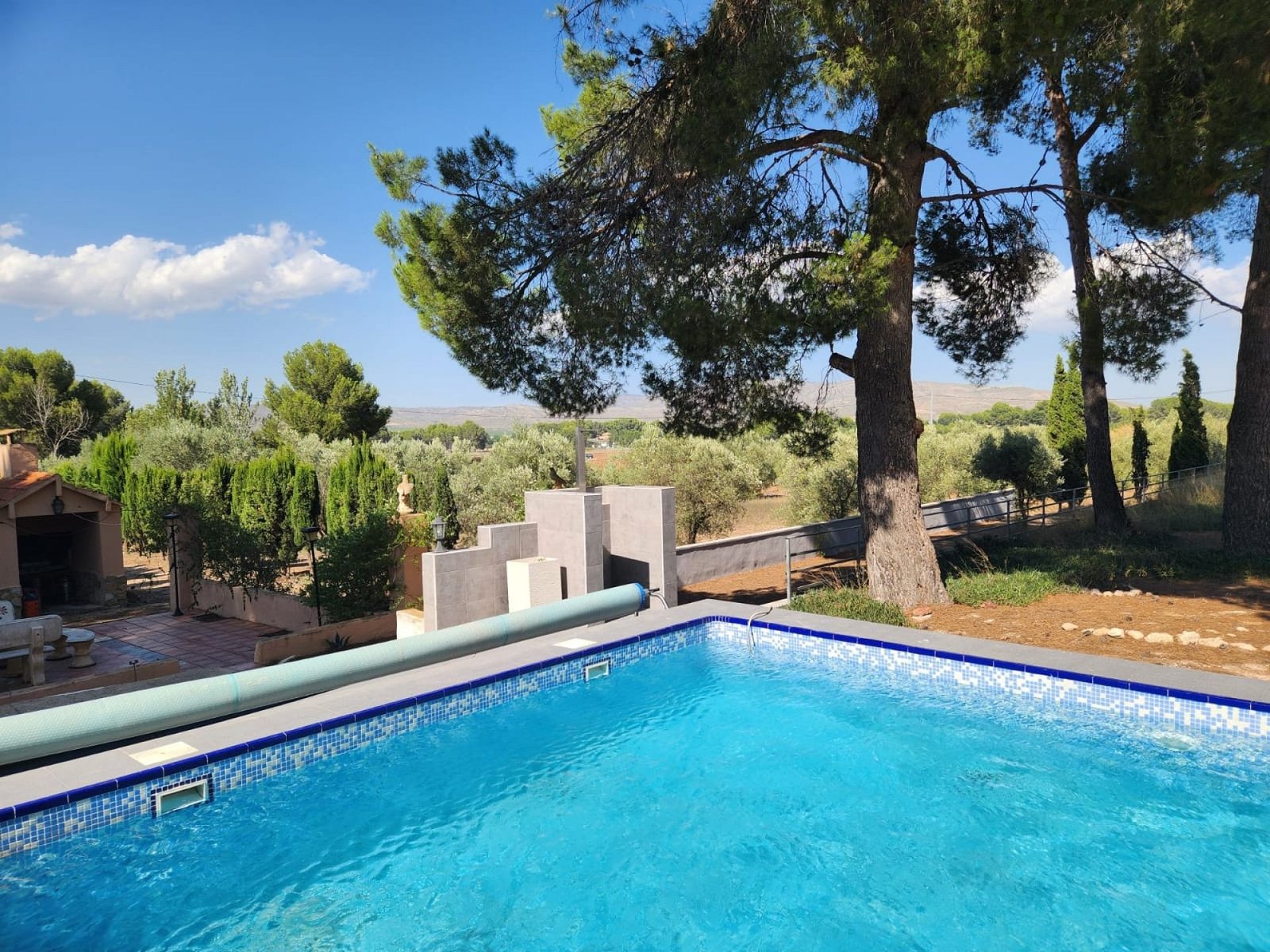 4 Bedroom 2 Bathroom Detached Villa in Villena - Caza De Casa