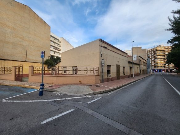 4 Bedroom 2 Bathroom Townhouse in Monovar - Caza De Casa