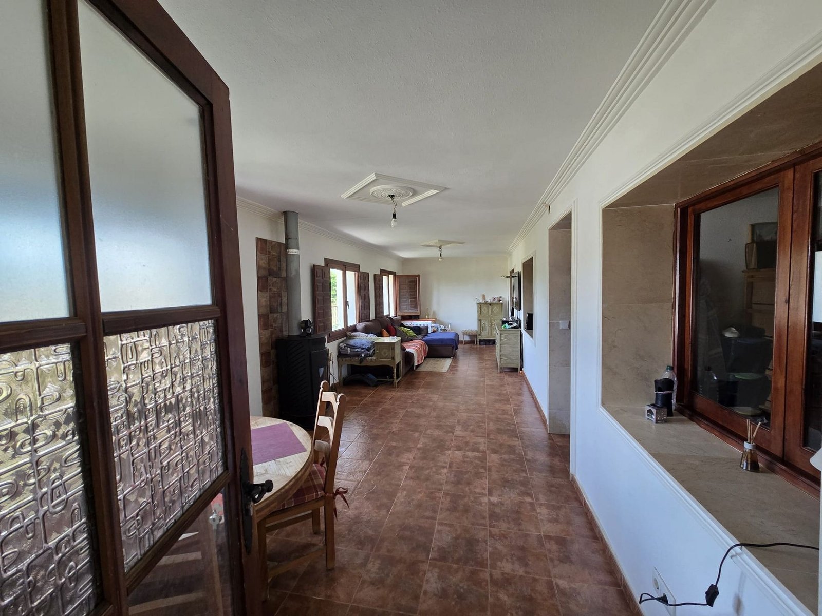 6 Bedroom 3 Bathroom Detached Villa in Sax - Caza De Casa