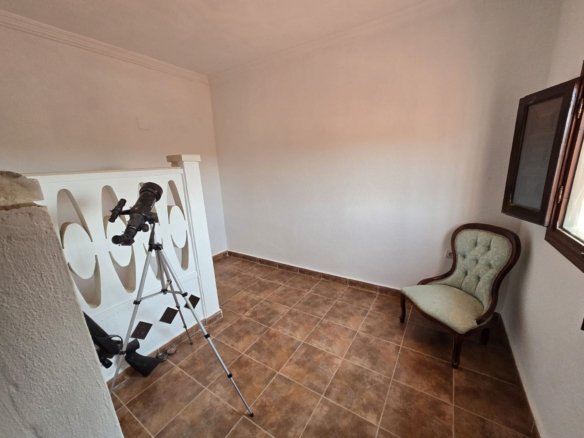 6 Bedroom 3 Bathroom Detached Villa in Sax - Caza De Casa