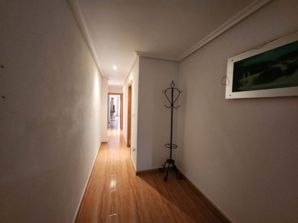 3 Bedroom 2 Bathroom Apartment in Pinoso - Caza De Casa