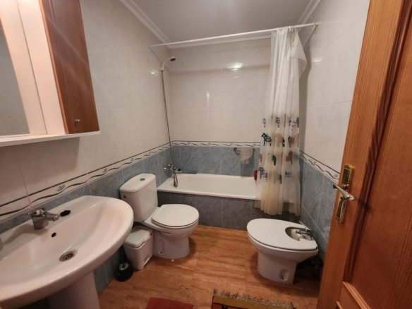 3 Bedroom 2 Bathroom Apartment in Pinoso - Caza De Casa