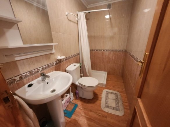 3 Bedroom 2 Bathroom Apartment in Pinoso - Caza De Casa