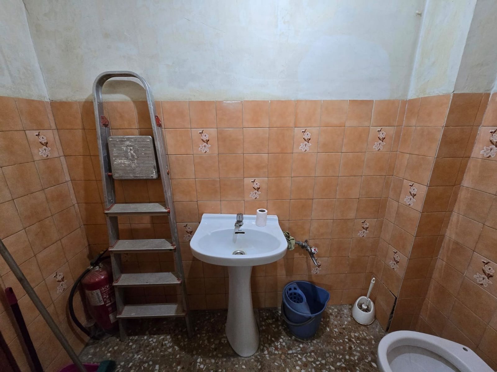 4 Bedroom 2 Bathroom Townhouse in Salinas - Caza De Casa