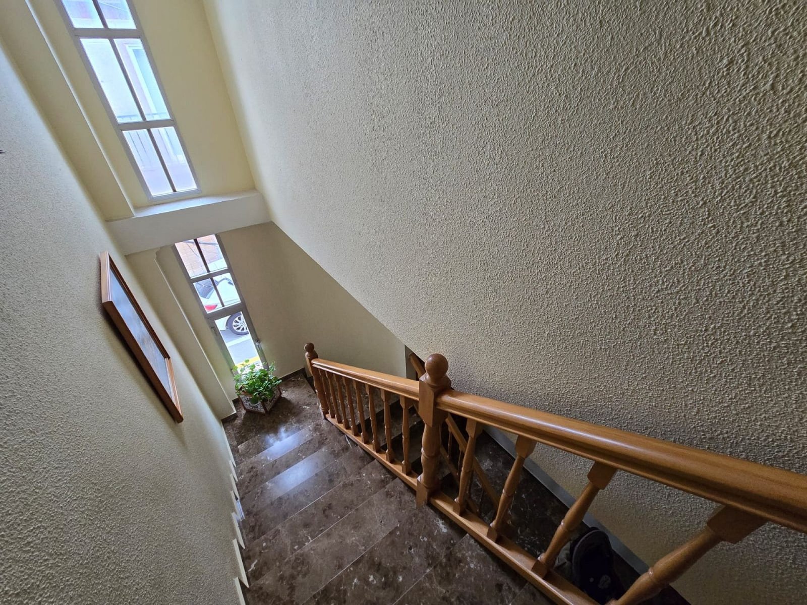 4 Bedroom 2 Bathroom Townhouse in Salinas - Caza De Casa