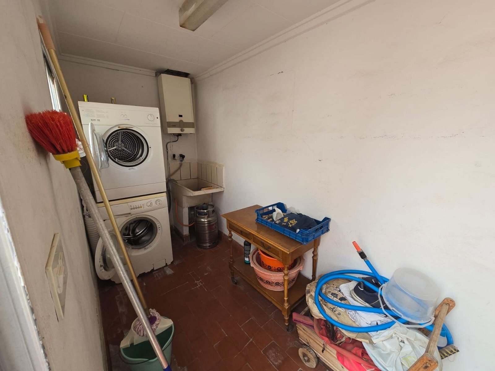 4 Bedroom 2 Bathroom Townhouse in Salinas - Caza De Casa