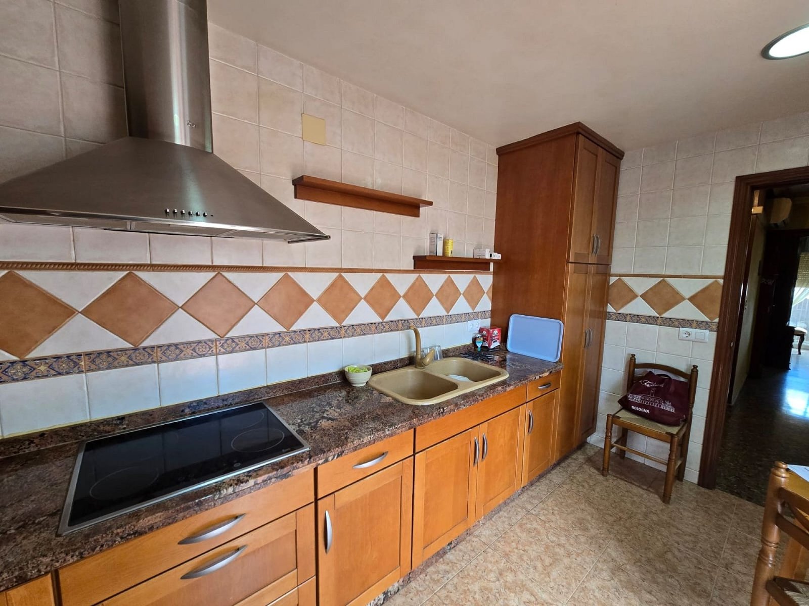 4 Bedroom 2 Bathroom Townhouse in Salinas - Caza De Casa