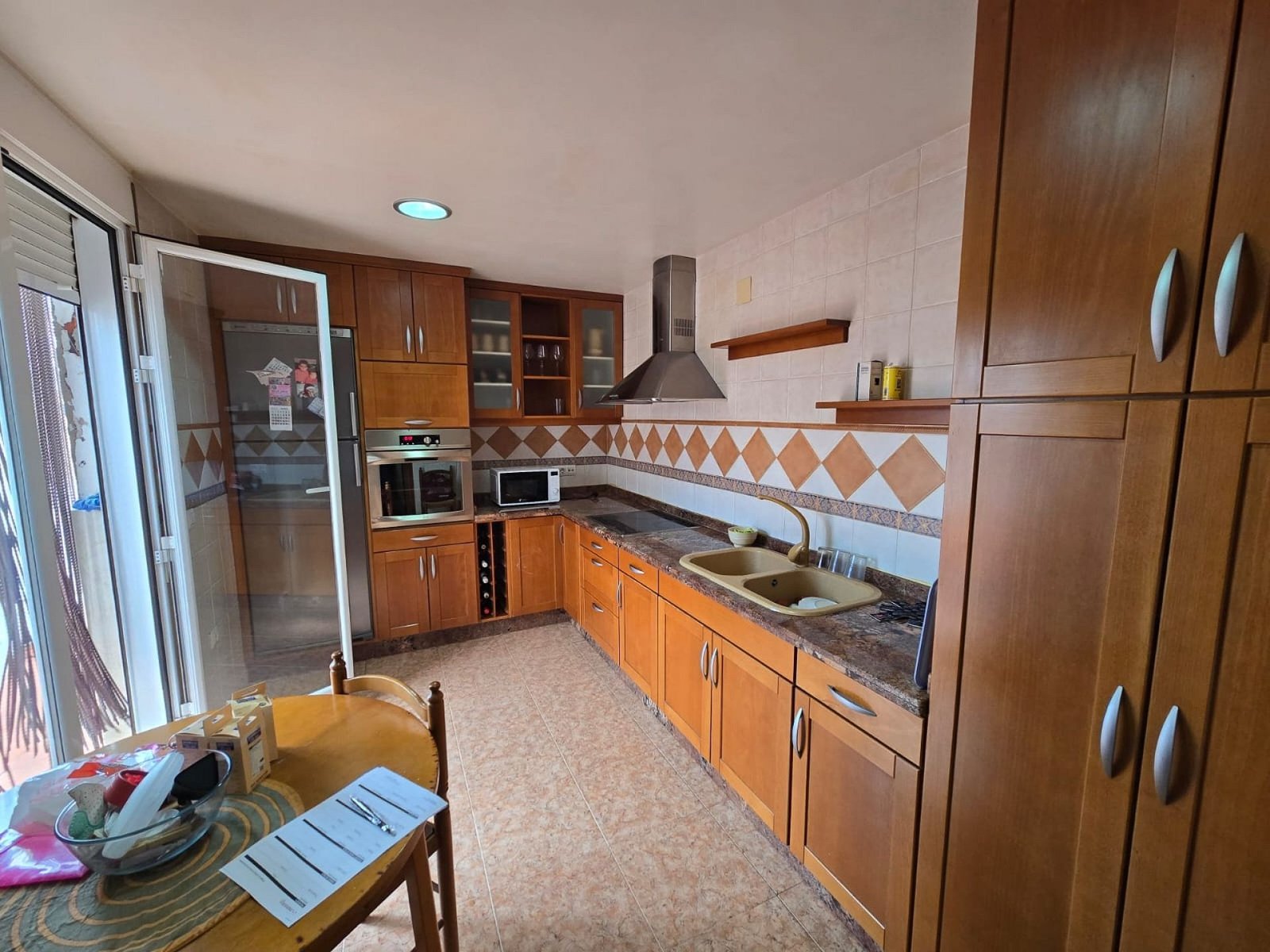 4 Bedroom 2 Bathroom Townhouse in Salinas - Caza De Casa