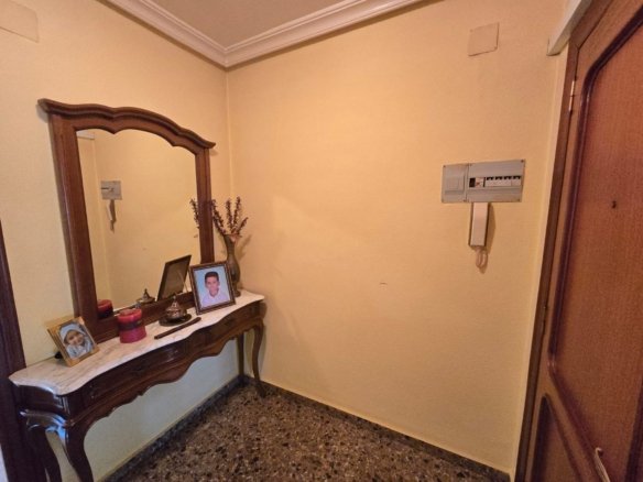 4 Bedroom 2 Bathroom Townhouse in Salinas - Caza De Casa