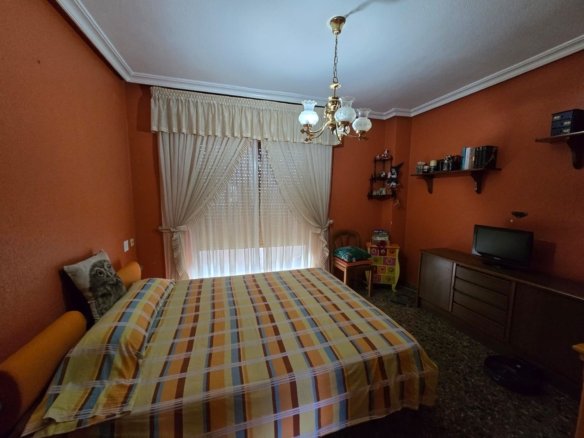 4 Bedroom 2 Bathroom Townhouse in Salinas - Caza De Casa