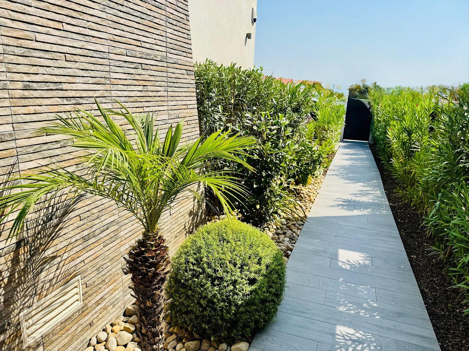 2 Bedroom 2 Bathroom Villa in La Finca Golf Resort - Caza De Casa