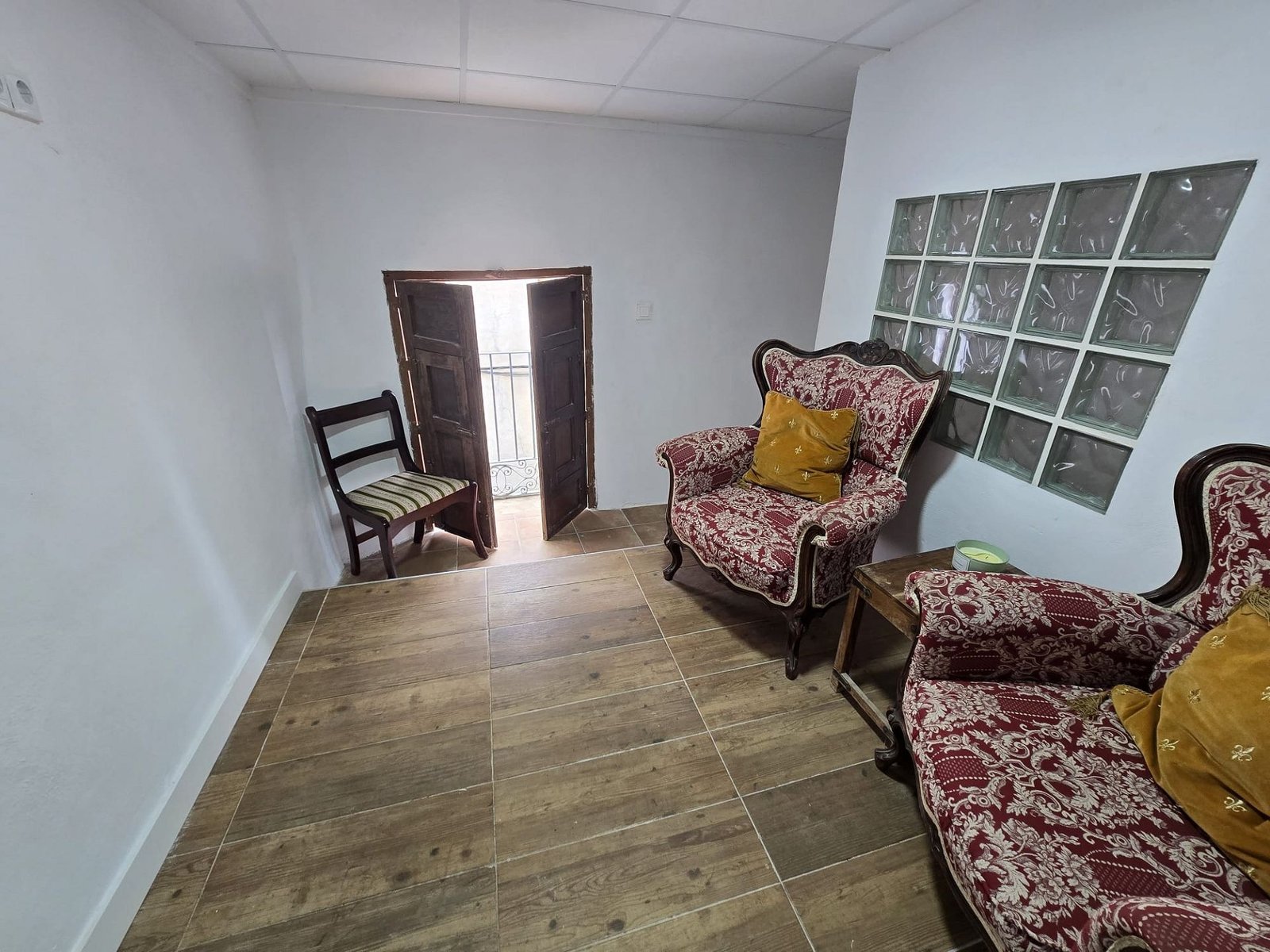 2 Bedroom 2 Bathroom Townhouse in Sax - Caza De Casa