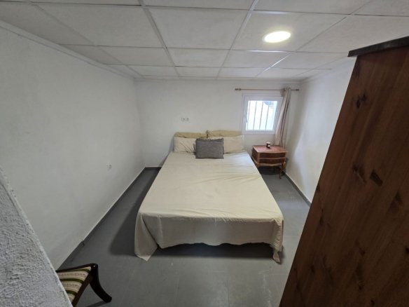 2 Bedroom 2 Bathroom Townhouse in Sax - Caza De Casa