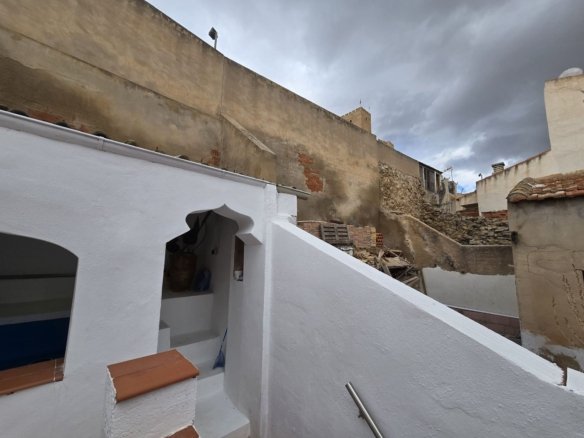 2 Bedroom 2 Bathroom Townhouse in Sax - Caza De Casa