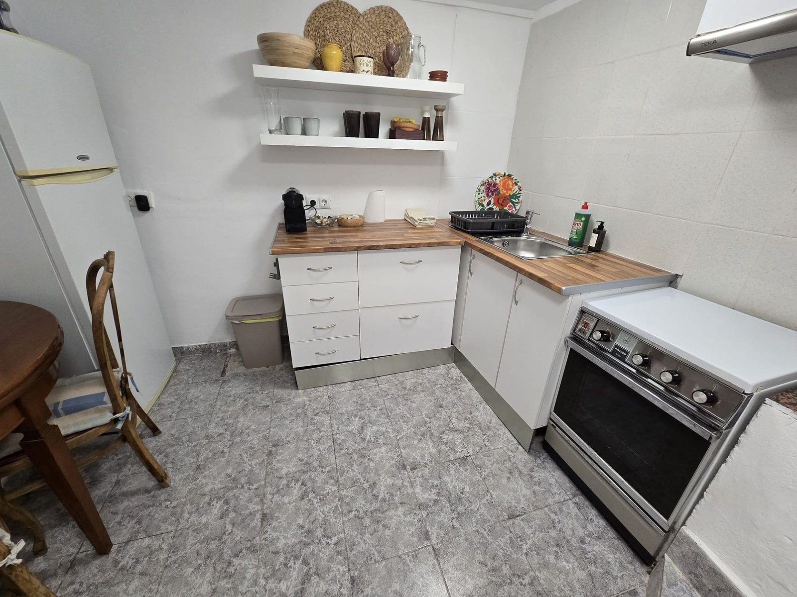 2 Bedroom 2 Bathroom Townhouse in Sax - Caza De Casa