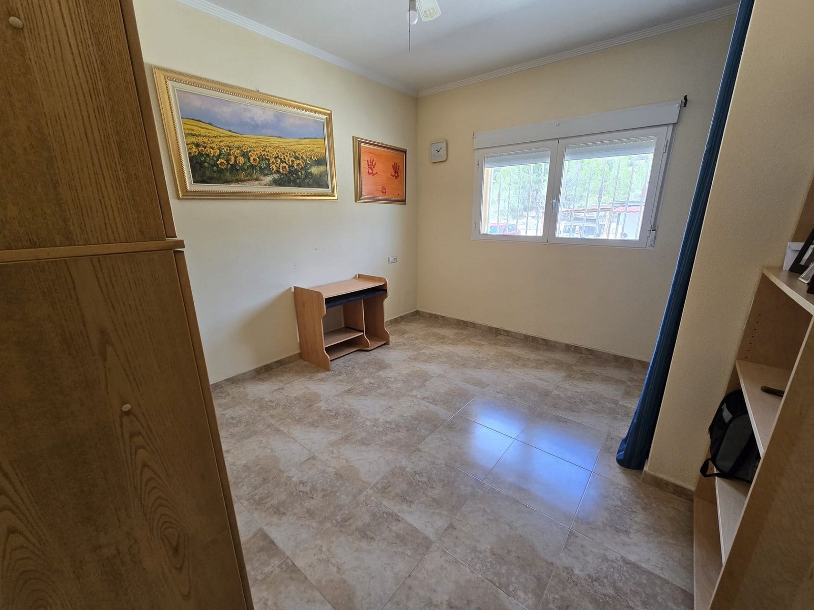 4 Bedroom 3 Bathroom Detached Villa in Sax - Caza De Casa
