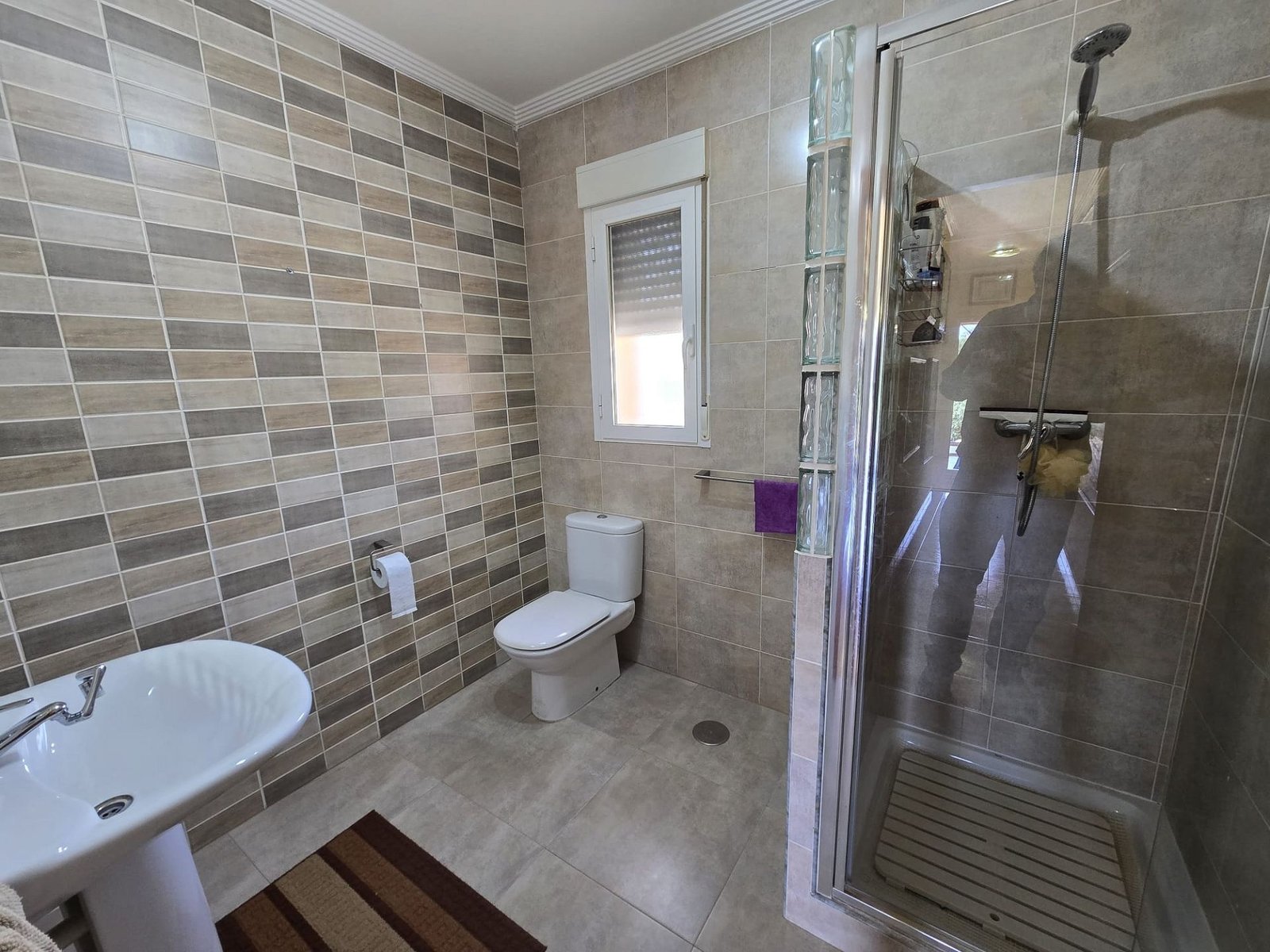 4 Bedroom 3 Bathroom Detached Villa in Sax - Caza De Casa