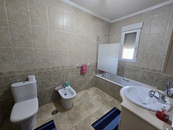 4 Bedroom 3 Bathroom Detached Villa in Sax - Caza De Casa