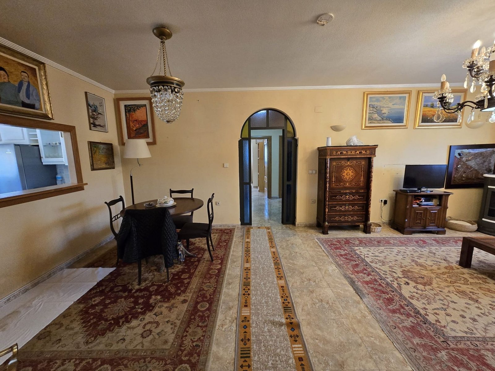 4 Bedroom 3 Bathroom Detached Villa in Sax - Caza De Casa