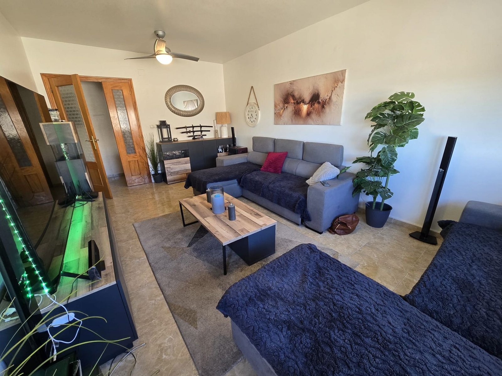 3 Bedroom 2 Bathroom Apartment in Fortuna - Caza De Casa