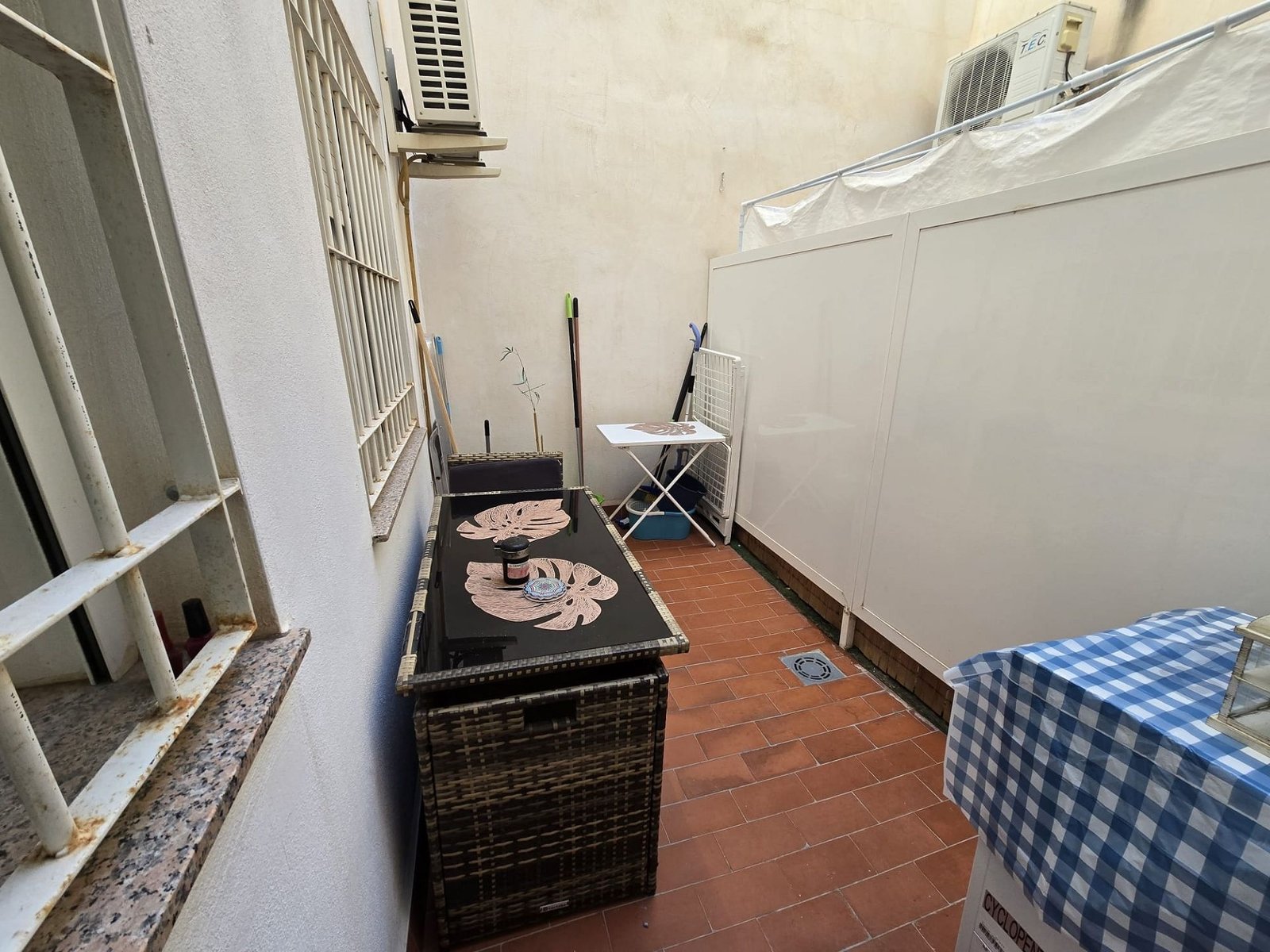 3 Bedroom 2 Bathroom Apartment in Fortuna - Caza De Casa