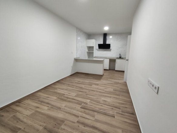 2 Bedroom 1 Bathroom Townhouse in Petrer - Caza De Casa