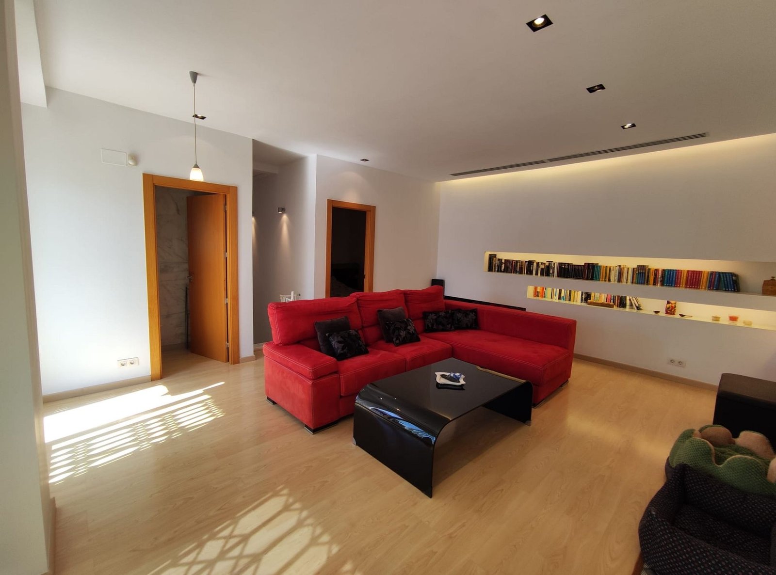 3 Bedroom 3 Bathroom Penthouse in Elda - Caza De Casa