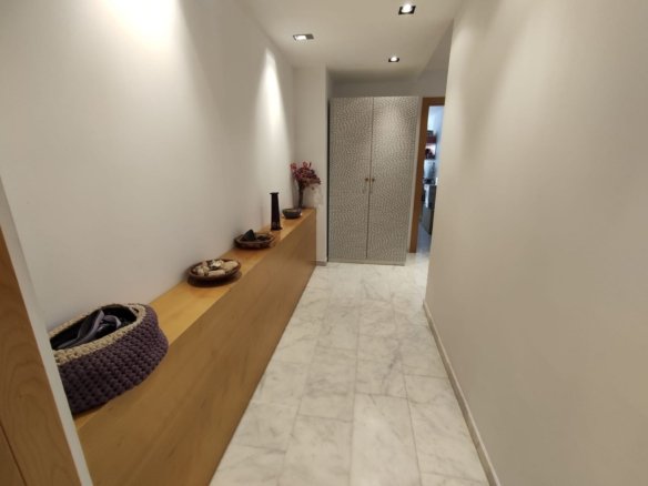 3 Bedroom 3 Bathroom Penthouse in Elda - Caza De Casa