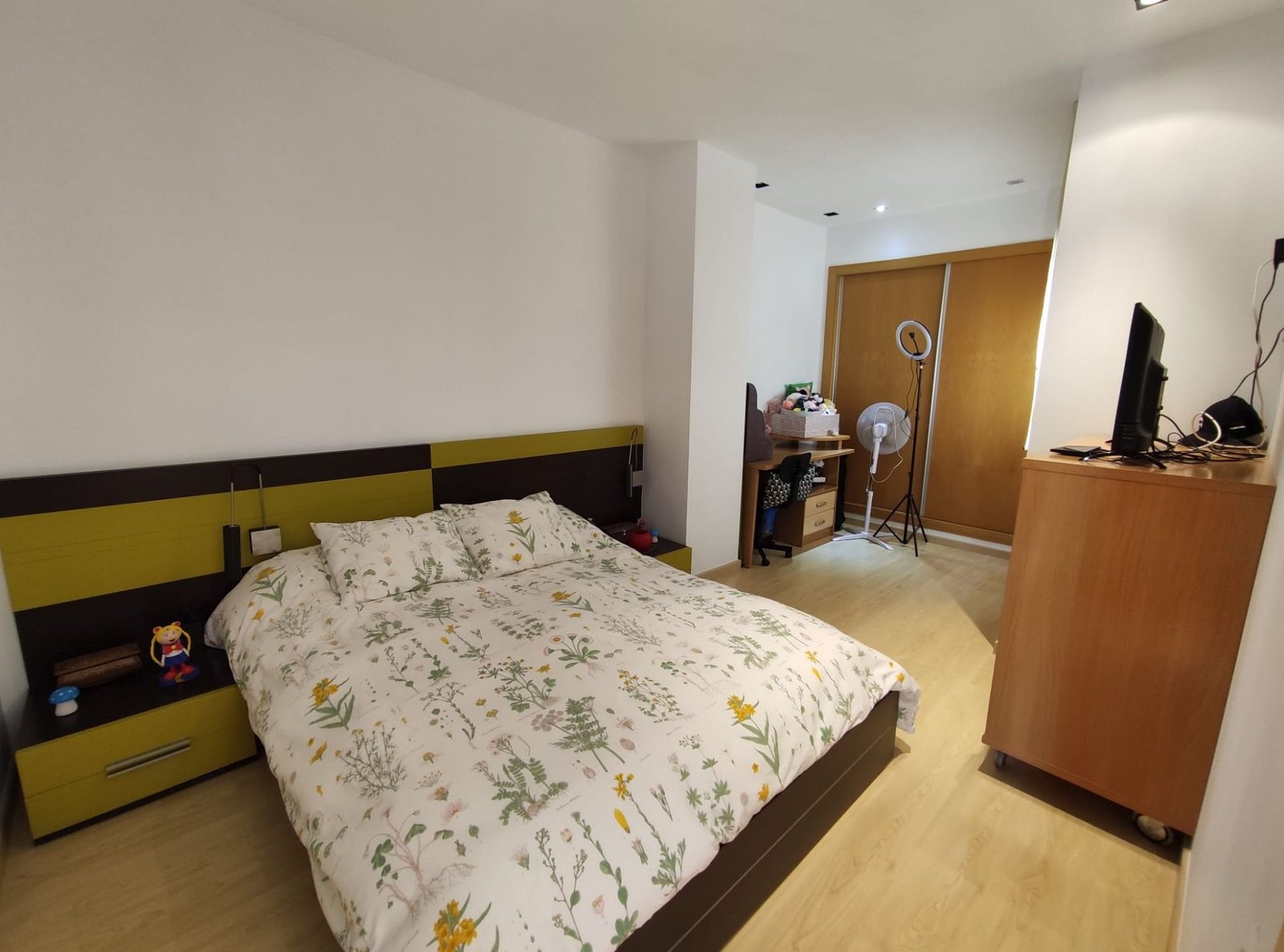 3 Bedroom 3 Bathroom Penthouse in Elda - Caza De Casa