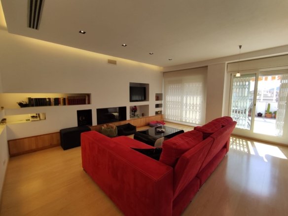 3 Bedroom 3 Bathroom Penthouse in Elda - Caza De Casa
