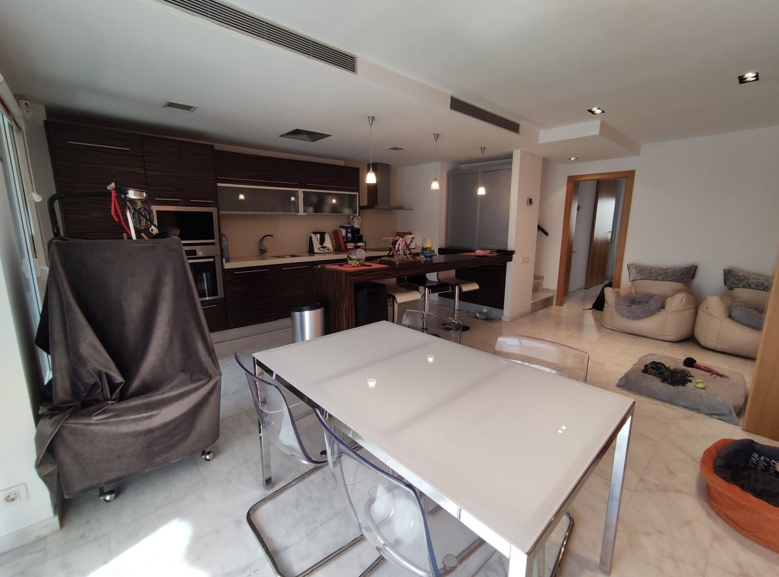 3 Bedroom 3 Bathroom Penthouse in Elda - Caza De Casa