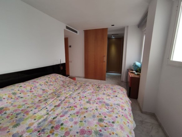 3 Bedroom 3 Bathroom Penthouse in Elda - Caza De Casa