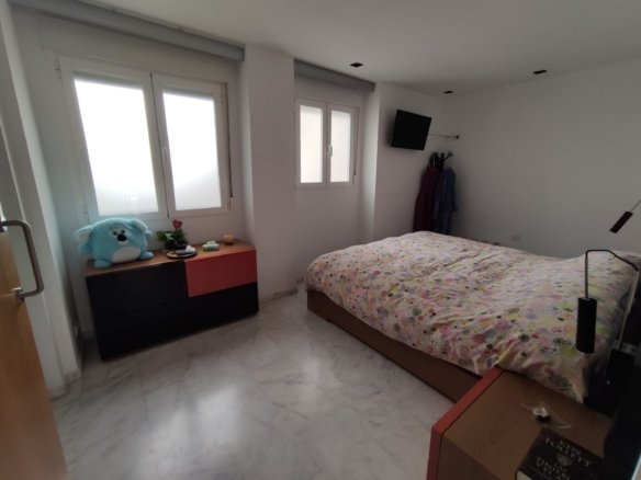 3 Bedroom 3 Bathroom Penthouse in Elda - Caza De Casa