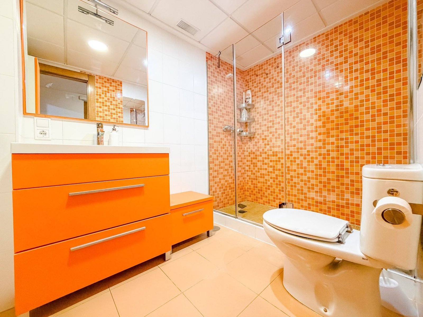 1 Bedroom 1 Bathroom Apartment in Elda - Caza De Casa