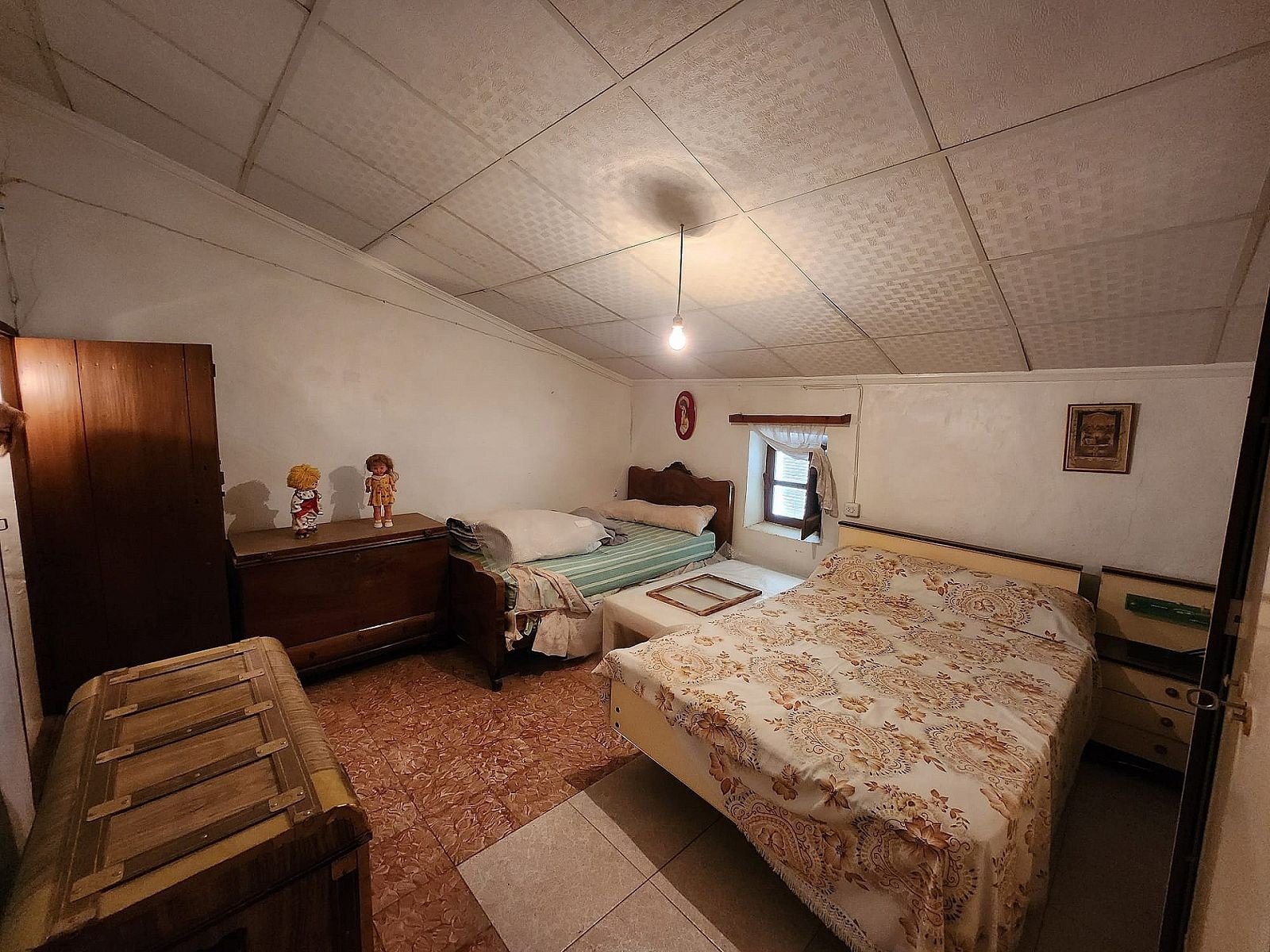 5 Bedroom 1 Bathroom Townhouse in Yecla - Caza De Casa