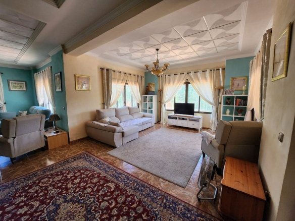 10 Bedroom 6 Bathroom Country house in Jalance - Caza De Casa