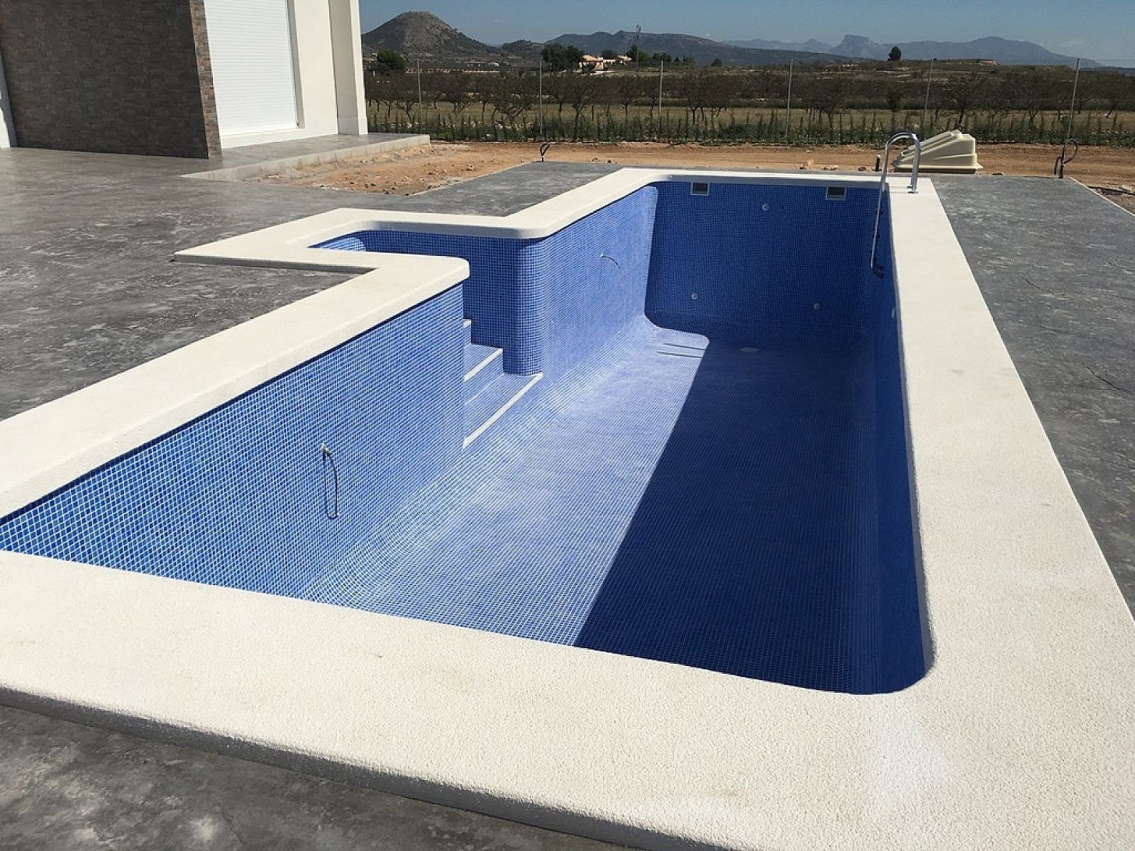 4 Bedroom 3 Bathroom Detached Villa in Pinoso - Caza De Casa