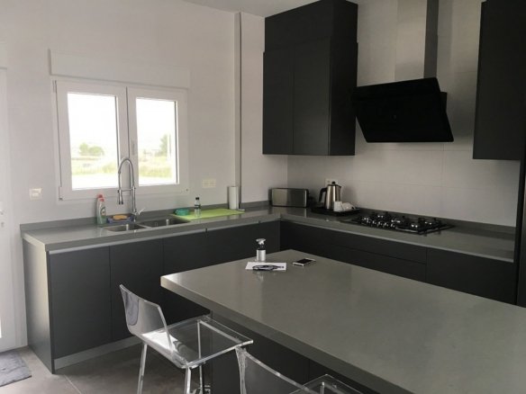 4 Bedroom 3 Bathroom Detached Villa in Pinoso - Caza De Casa