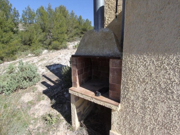 3 Bedroom 2 Bathroom Detached Villa in Petrer - Caza De Casa