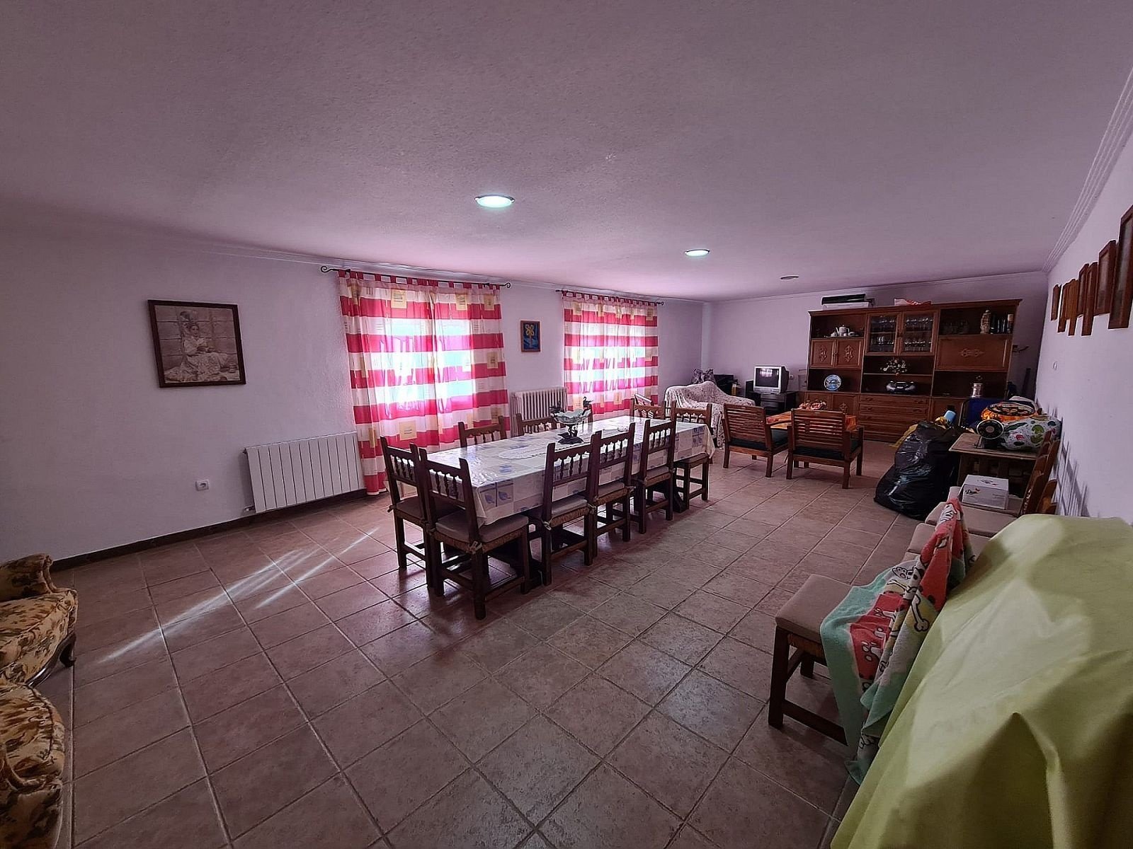 4 Bedroom 2 Bathroom Country house in Sax - Caza De Casa