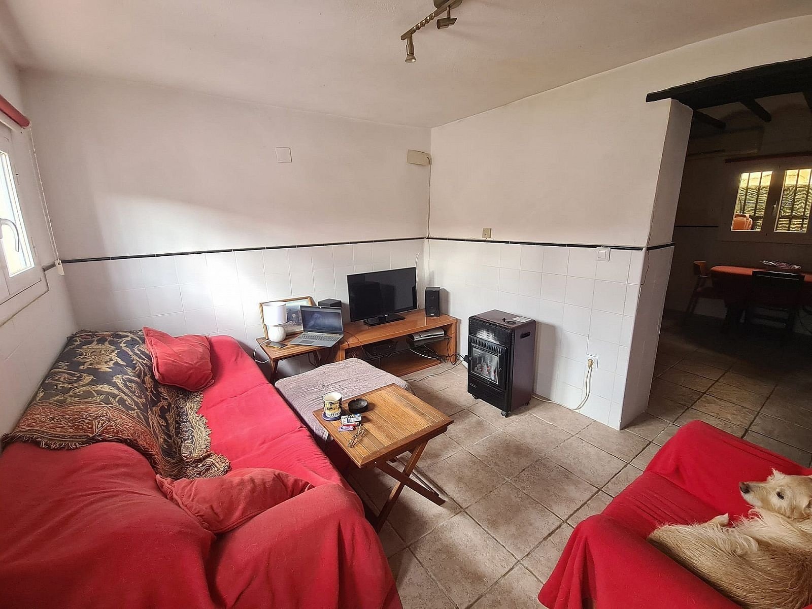 3 Bedroom 1 Bathroom Townhouse in Sax - Caza De Casa