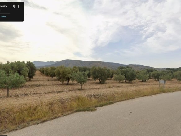 52,543 m² Land in Sax - Caza De Casa