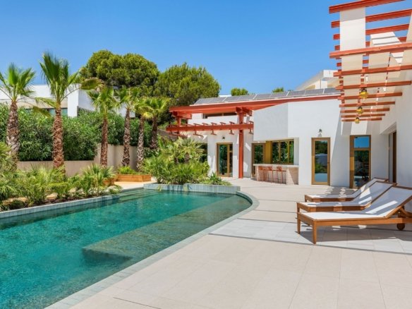 3 Bedroom 4 Bathroom Villa in Orihuela Costa - Caza De Casa