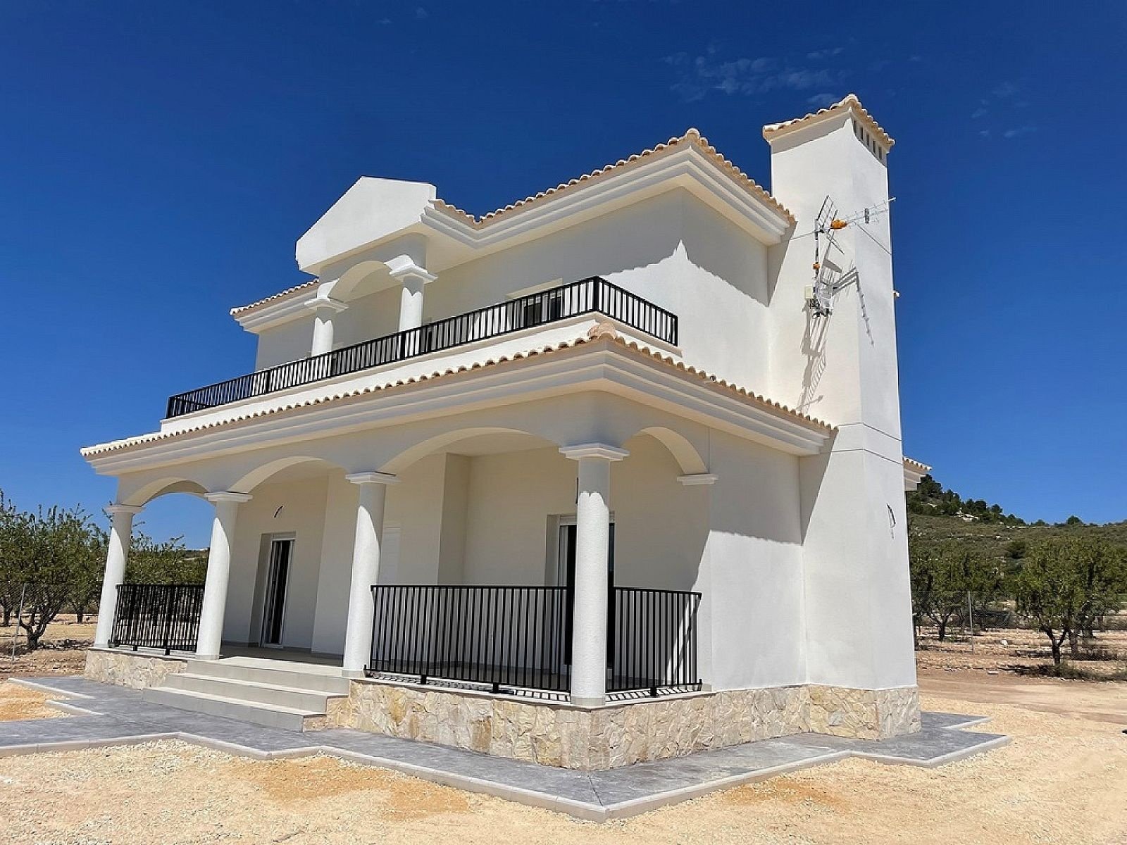 3 Bedroom 2 Bathroom Detached Villa in Pinoso - Caza De Casa