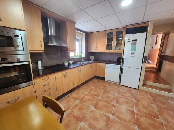 7 Bedroom 2 Bathroom Country house in Villena - Caza De Casa