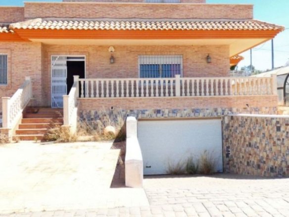 4 Bedroom 4 Bathroom Detached Villa in Cañada del Trigo - Caza De Casa