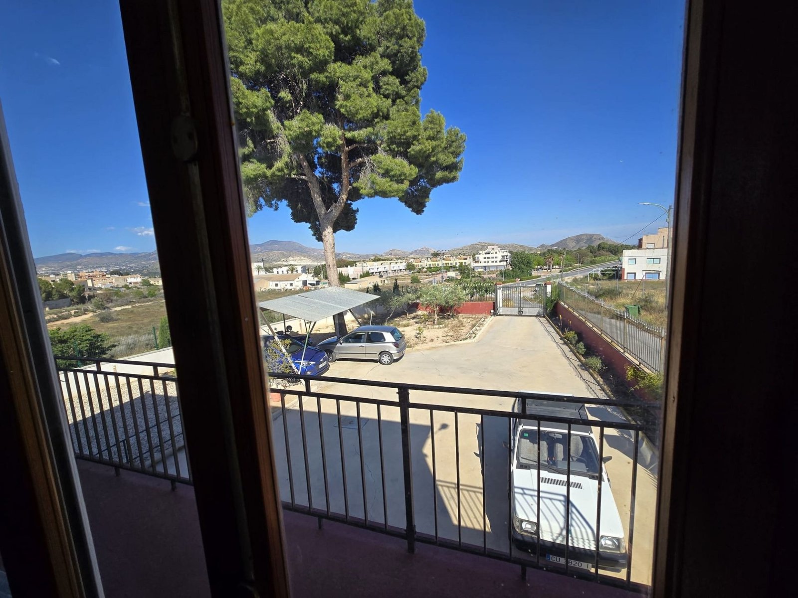 6 Bedroom 2 Bathroom Detached Villa in Monovar - Caza De Casa