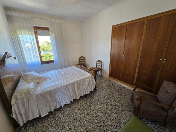 6 Bedroom 2 Bathroom Detached Villa in Monovar - Caza De Casa