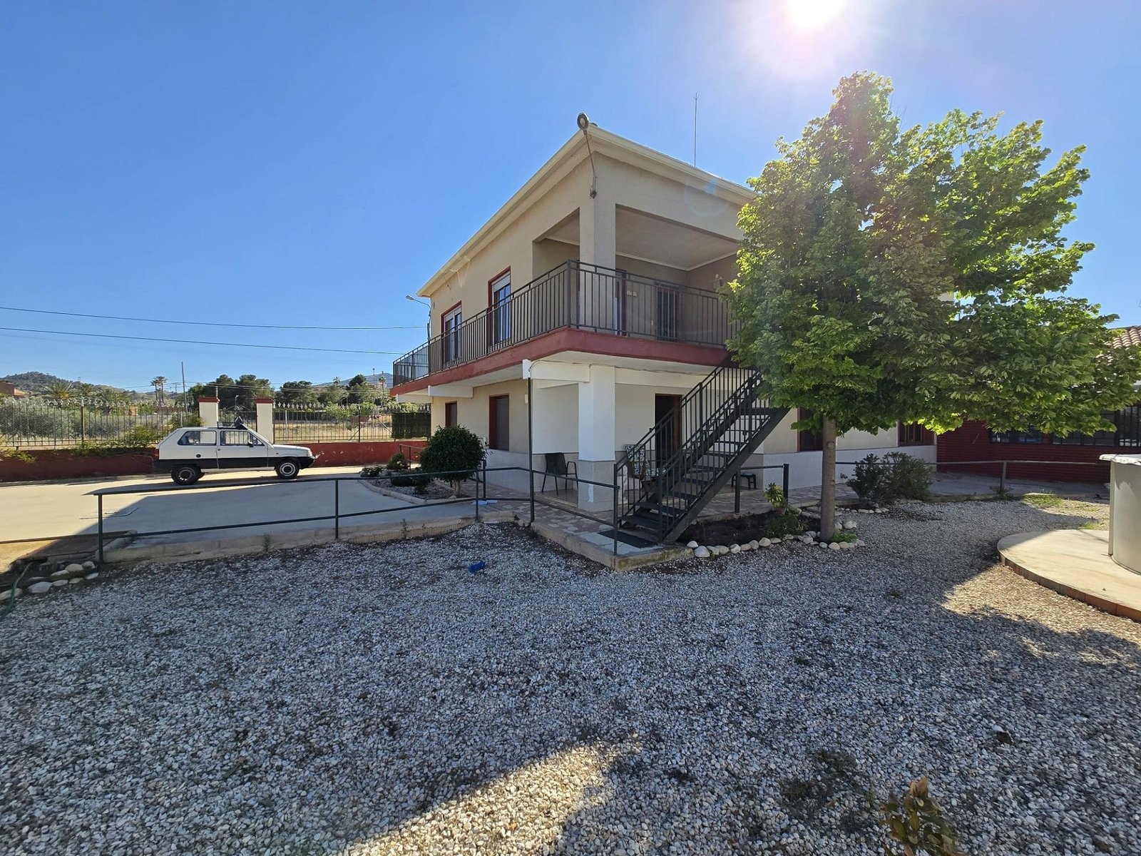 6 Bedroom 2 Bathroom Detached Villa in Monovar - Caza De Casa